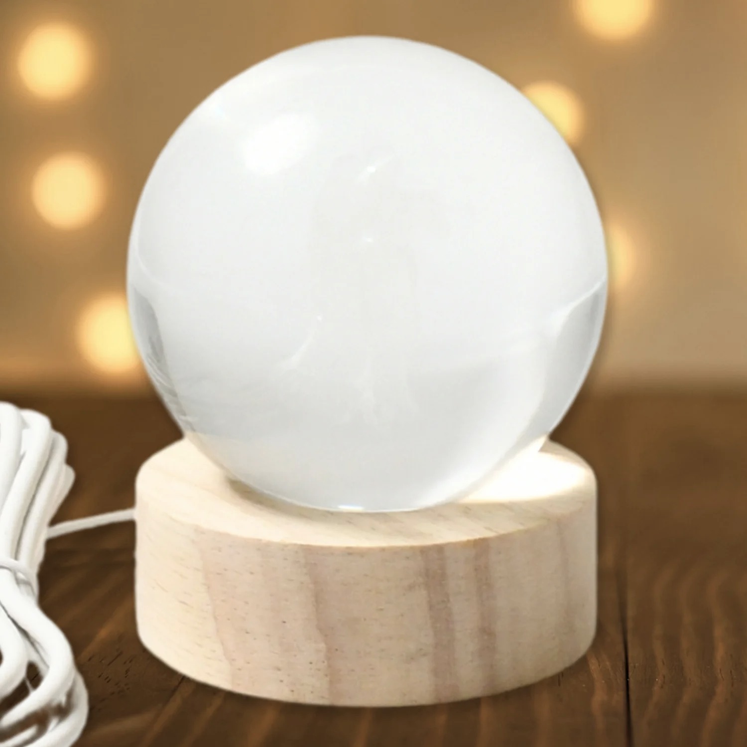 RADHAKRISHNA CRYSTAL BALL LAMP - Image 5