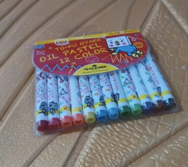 crayon colour pens 12pc