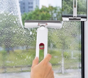 Silicone Wiper 2 in 1 Streak-Free Window & Car Cleaner